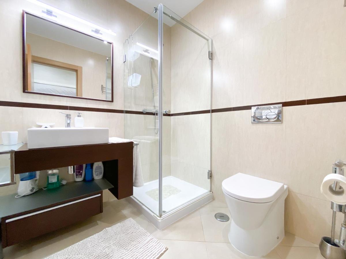 Luxury Condominium Apartment With Swimming Pool #1903 ลากอส ภายนอก รูปภาพ