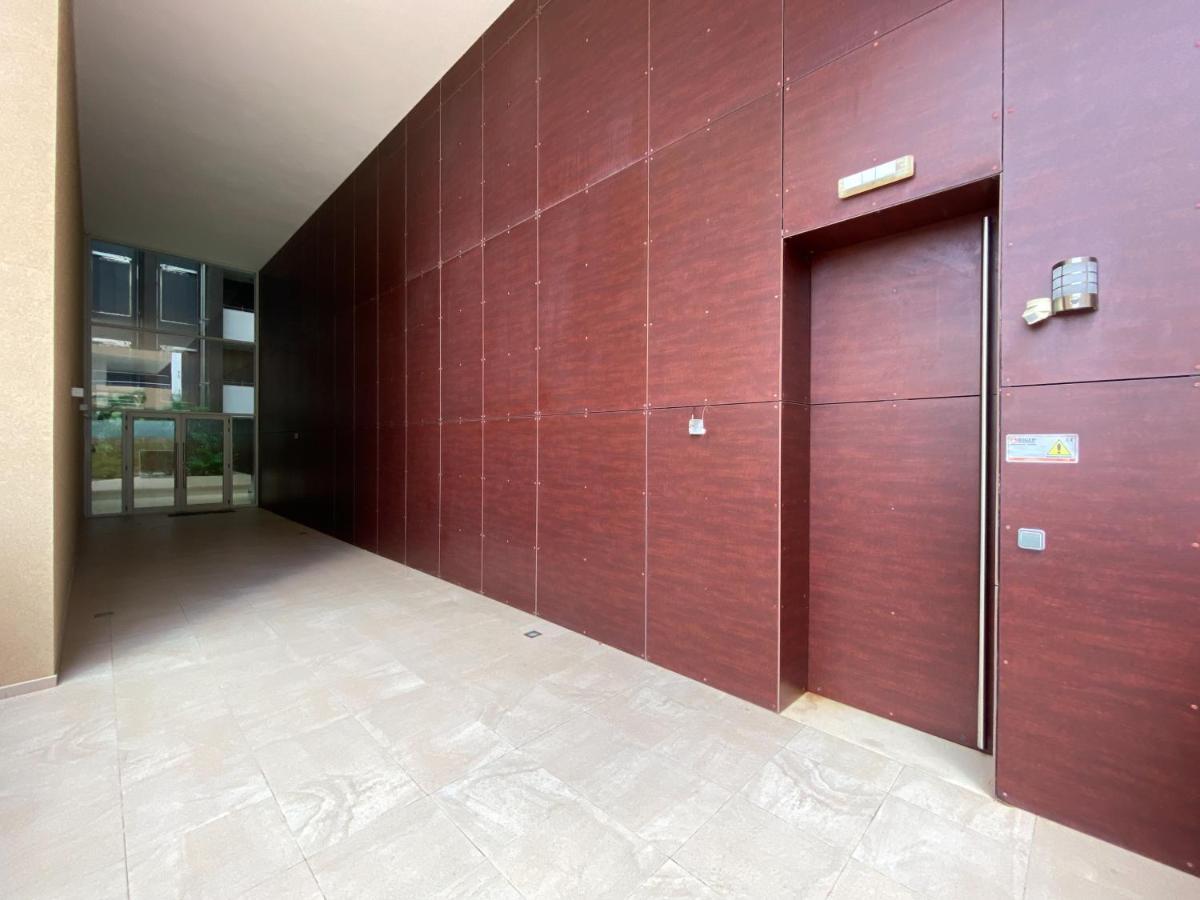 Luxury Condominium Apartment With Swimming Pool #1903 ลากอส ภายนอก รูปภาพ